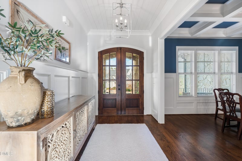 5005 Wainscott Way, Raleigh, NC 27612