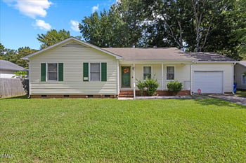 5005 Whisper Ct, Raleigh, NC 27616