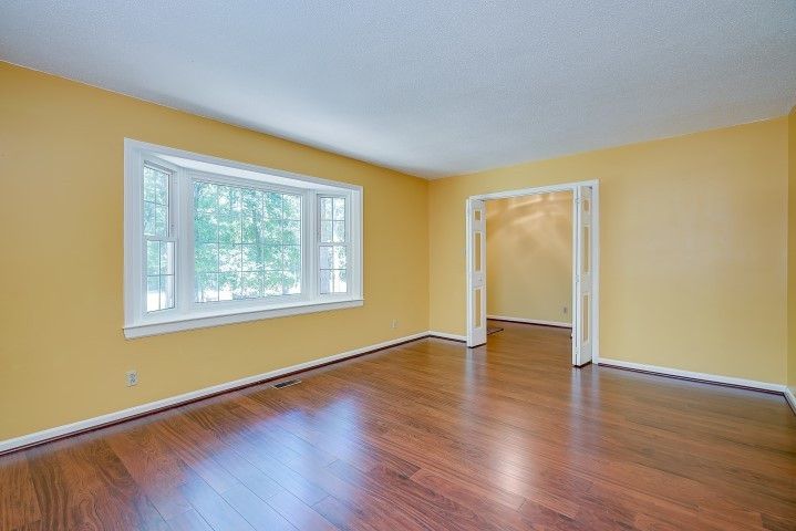 5006 Heritage Dr, Durham, NC 27712