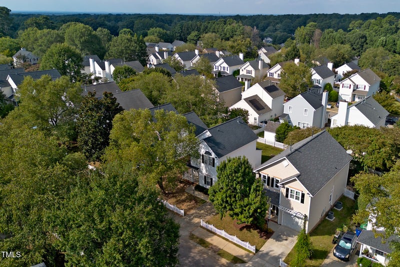 5008 Dawn Piper Dr, Raleigh, NC 27613