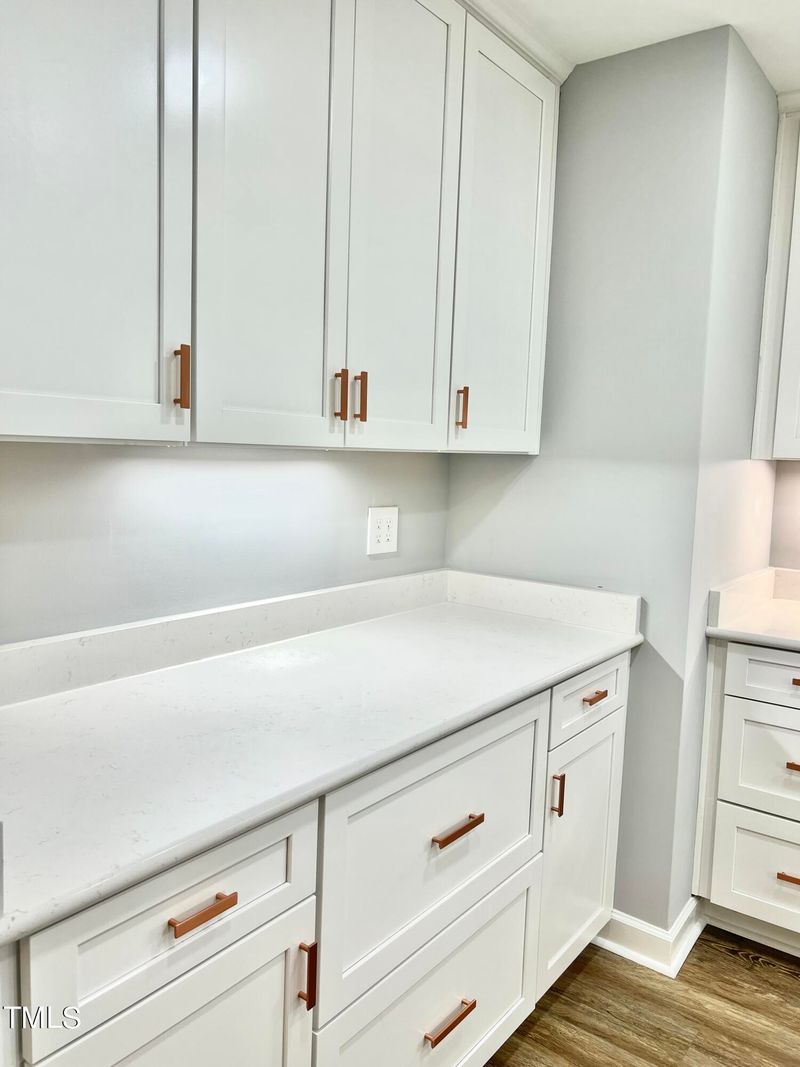 5008 Flint Ridge Pl, Raleigh, NC 27609