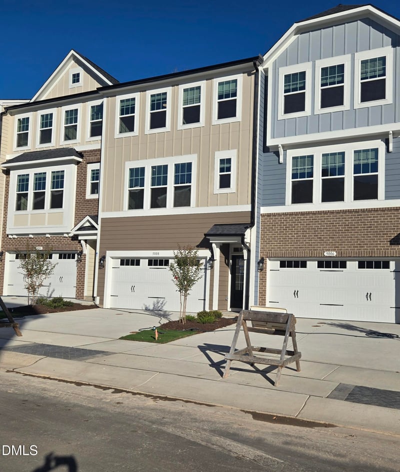 5008 Jowett's Walk Dr #16, Cary, NC 27519