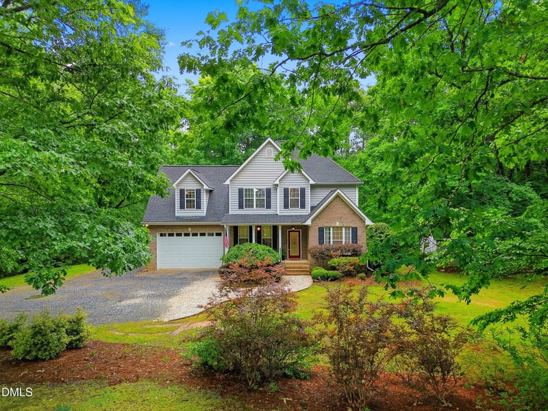 5008 Parkmore Dr, Holly Springs, NC 27540