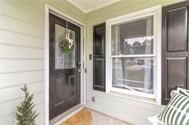 5008 Shimmer Dr, Fayetteville, NC 28304