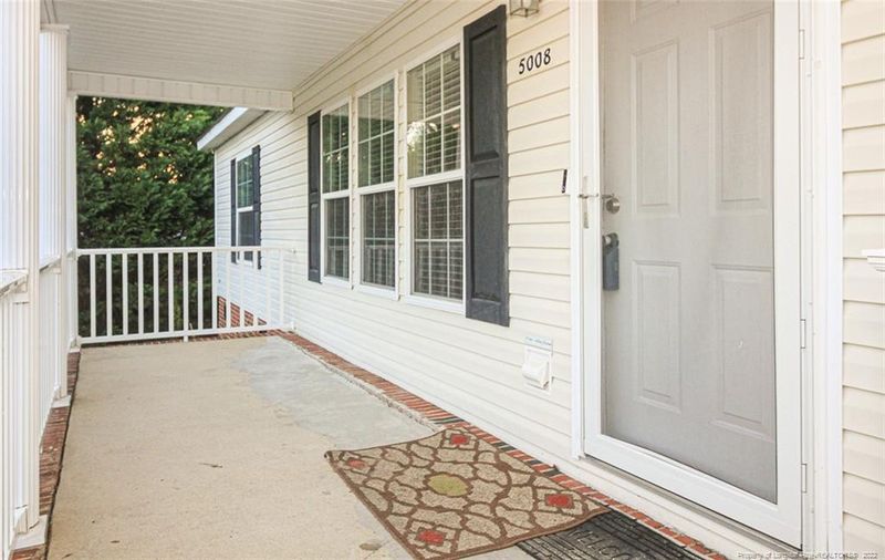 5008 Southmill Dr, Hope Mills, NC 28348