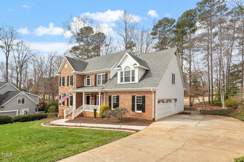 5008 Sunset Forest Cir, Holly Springs, NC 27540