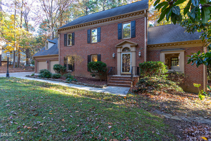 5008 Wood Valley Dr, Raleigh, NC 27613