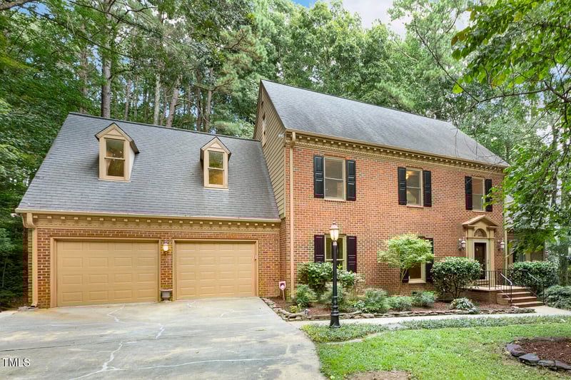 5008 Wood Valley Dr, Raleigh, NC 27613
