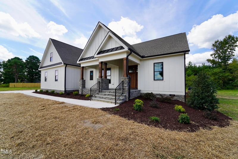 5009 Hopkins Chapel Rd, Zebulon, NC 27597