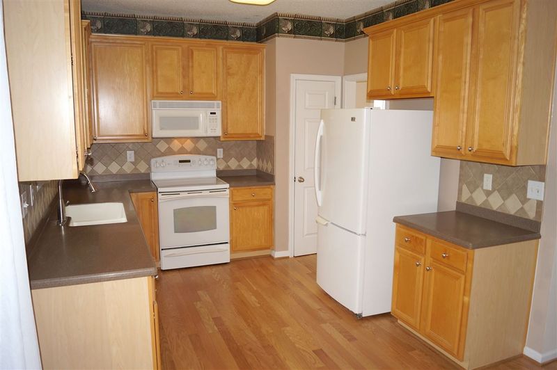 5009 Linden Oaks Ave, Durham, NC 27713