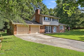 5009 Stockton Dr, Raleigh, NC 27606