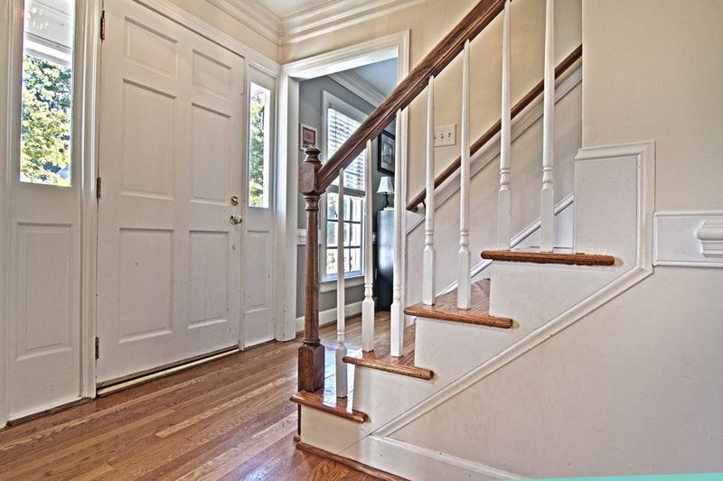 501 Aris Ct, Raleigh, NC 27615