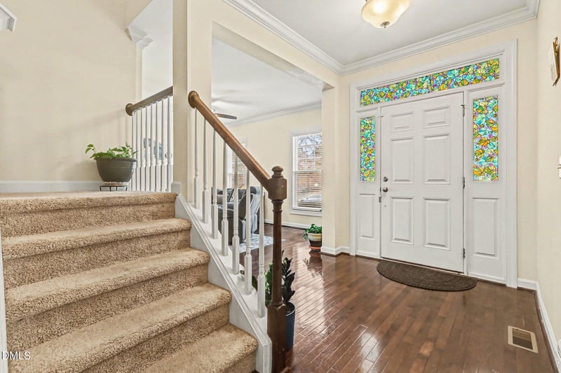 501 Avent Meadows Ln, Holly Springs, NC 27540