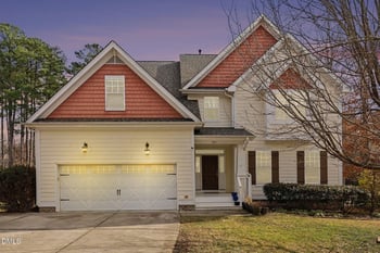 501 Avent Meadows Ln, Holly Springs, NC 27540