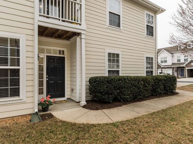 501 Bartlett Cir, Hillsborough, NC 27278