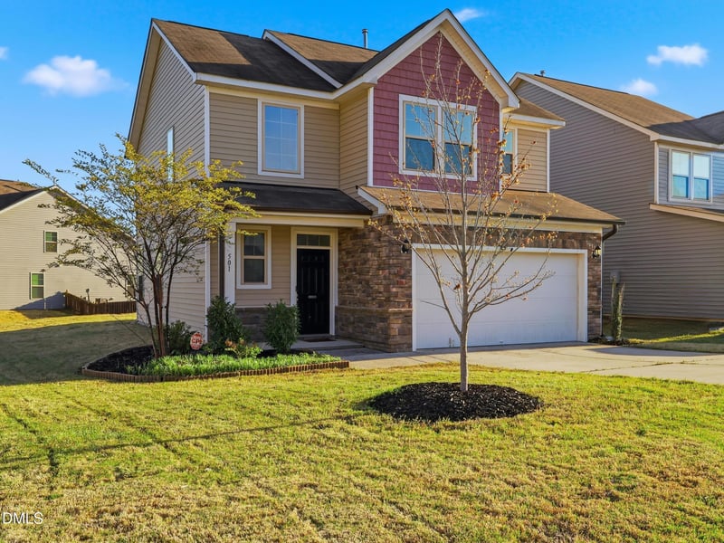501 Carissa Ln, Zebulon, NC 27597
