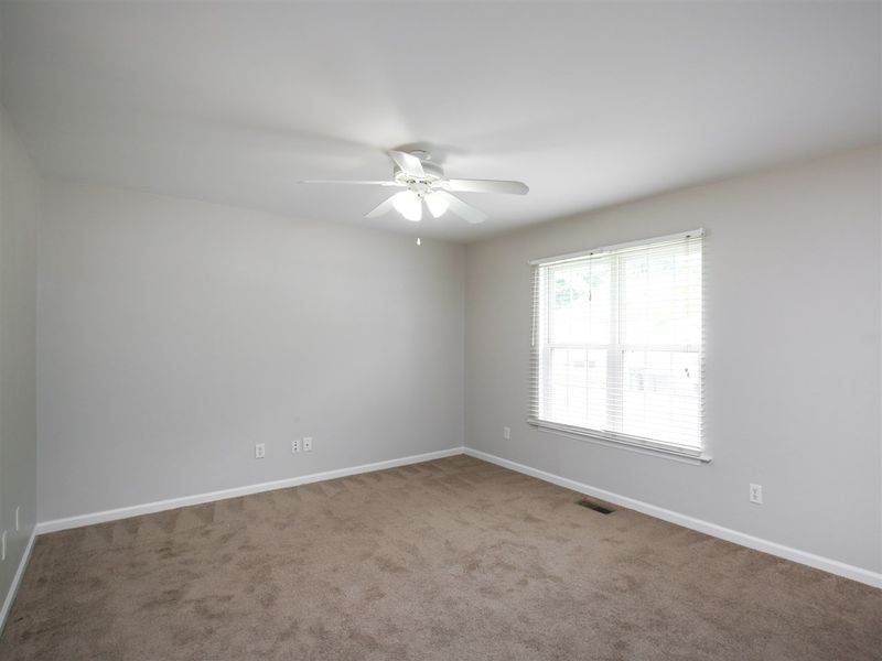 501 W Carver St, Durham, NC 27704