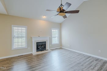501 Casey Ln, Mebane, NC 27302