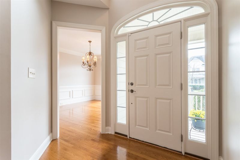 501 Chandler Grant Dr, Cary, NC 27519