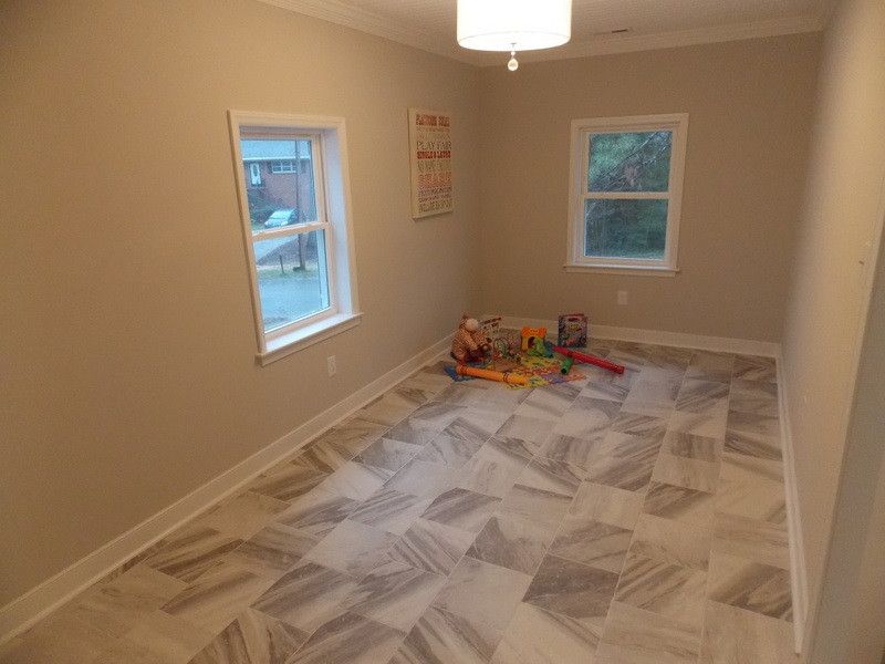 501 Chatham Ln, Raleigh, NC 27610