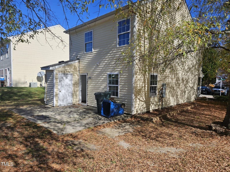 501 Cove Hollow Dr, Durham, NC 27703
