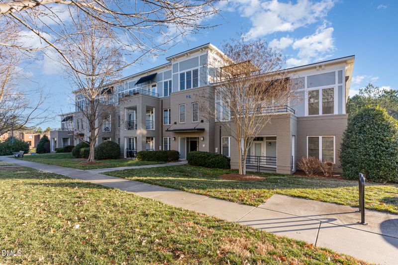 501 Finsbury #207, Durham, NC 27703
