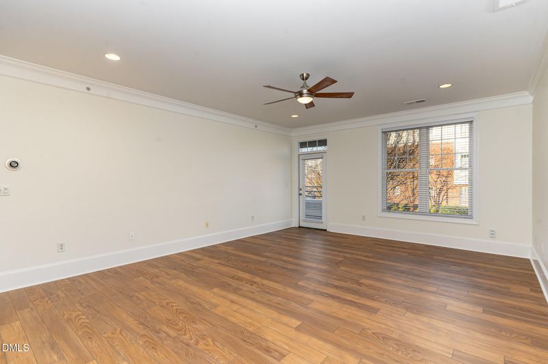 501 Finsbury #207, Durham, NC 27703
