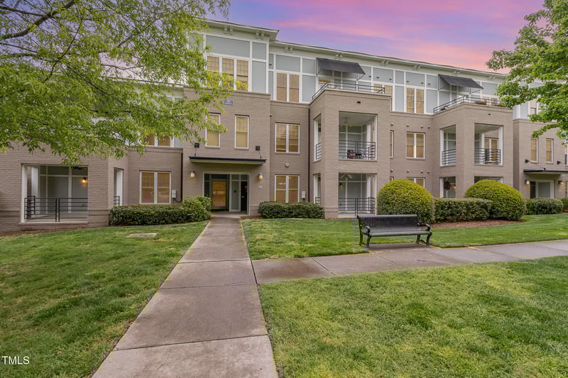 501 Finsbury St #103, Durham, NC 27703