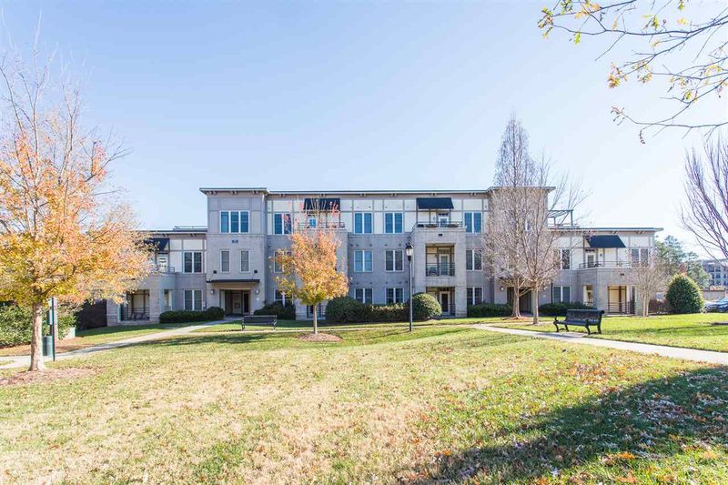 501 Finsbury St #104, Durham, NC 27703