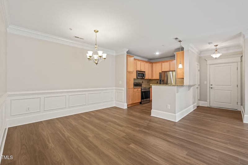501 Finsbury St #204, Durham, NC 27703
