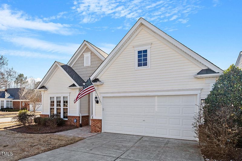 501 Garendon Dr, Cary, NC 27519