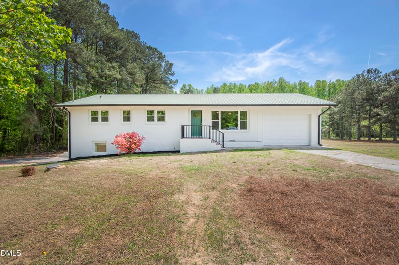 501 Gay Town Rd, Zebulon, NC 27597