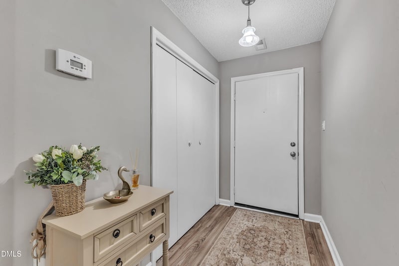 501 Gooseneck Dr #B2, Cary, NC 27513