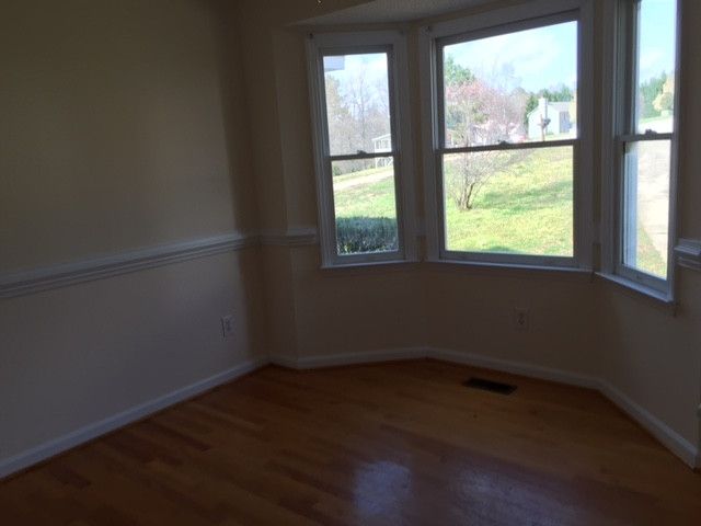 501 Jordan Ridge Ln, Raleigh, NC 27603