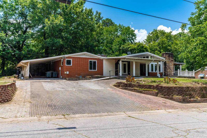 501 Lawndale St, Garner, NC 27529