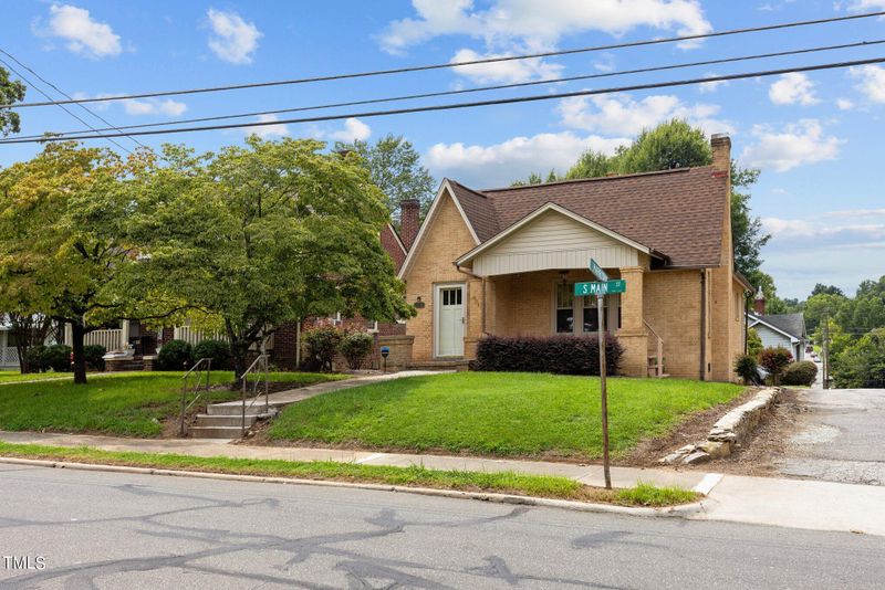 501 S Main St, Roxboro, NC 27573