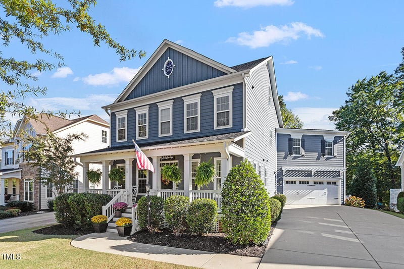 501 Morning Oaks Dr, Holly Springs, NC 27540
