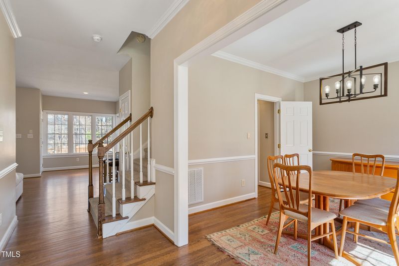 501 Nantucket Dr, Cary, NC 27513