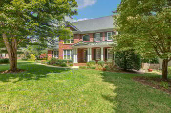 501 Northwoods Dr, Cary, NC 27513
