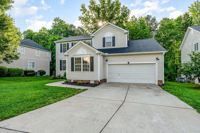 501 Palafox Dr, Chapel Hill, NC 27516