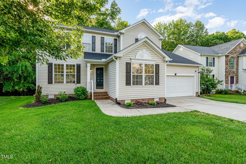 501 Palafox Dr, Chapel Hill, NC 27516