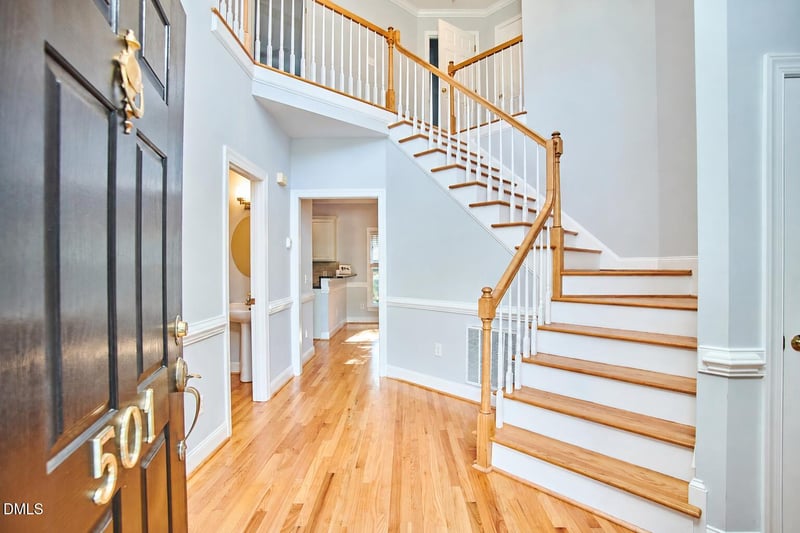 501 Perry Creek Dr, Chapel Hill, NC 27514