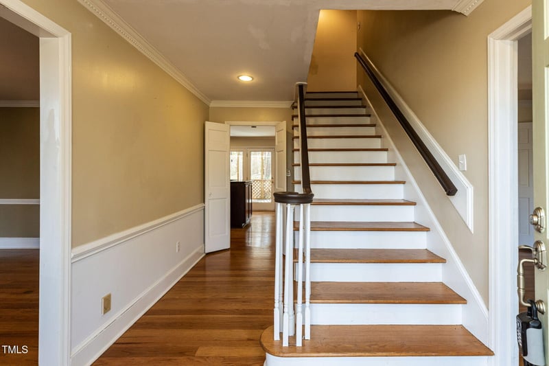 501 Queensferry Rd, Cary, NC 27511