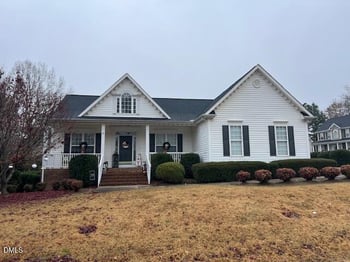 501 Sarazen Dr, Clayton, NC 27527