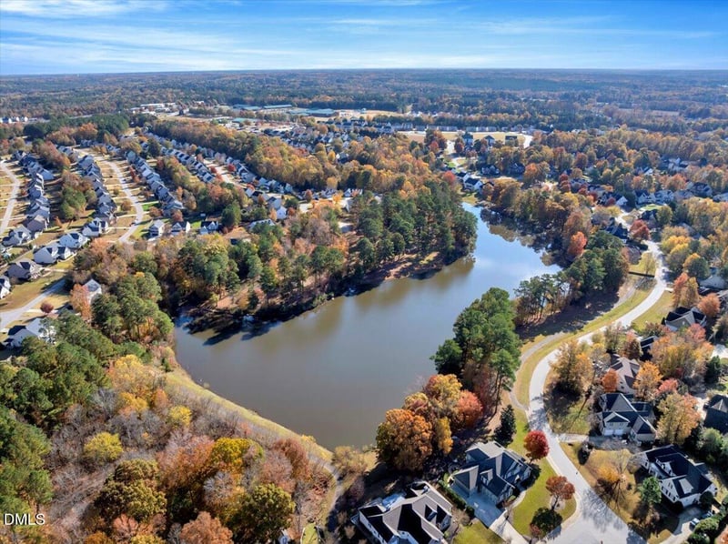 501 Sarazen Dr, Clayton, NC 27527