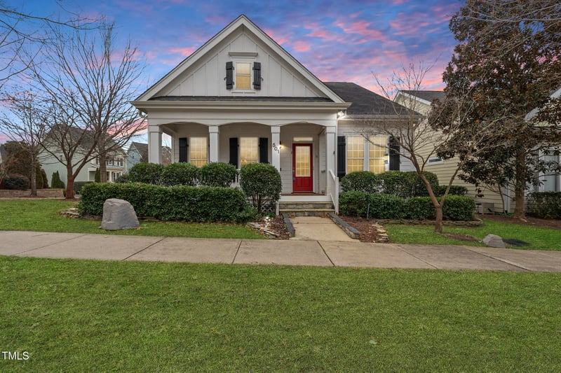 501 Skygrove Dr, Holly Springs, NC 27540