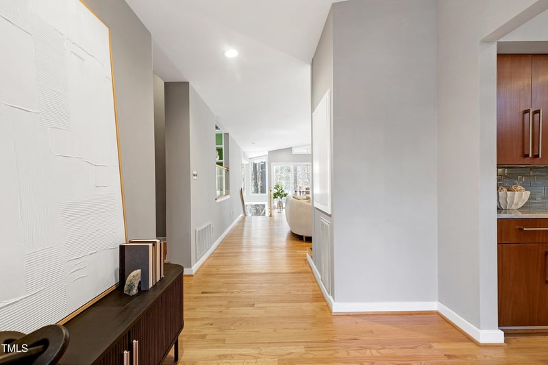 501 Spring Valley Dr, Raleigh, NC 27609