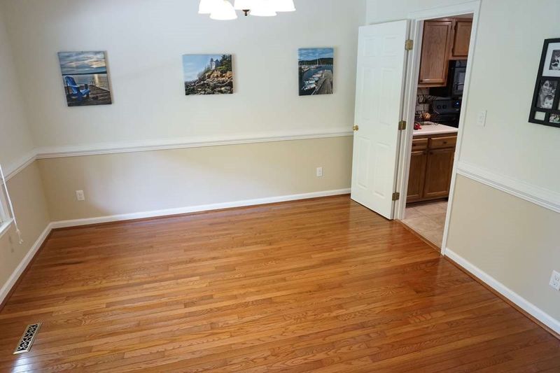 501 Tall Oaks Dr, Durham, NC 27707