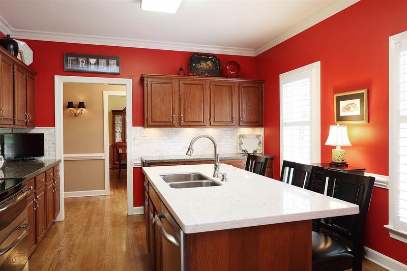 501 Van Thomas Dr, Raleigh, NC 27615