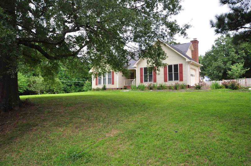 501 N Wake St, Hillsborough, NC 27278